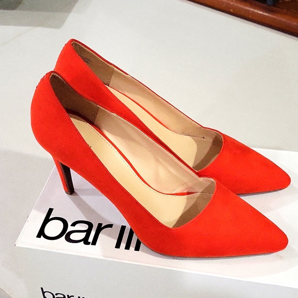 Bar lll Joella Coral Pointed Toe Slip on Classic Pump